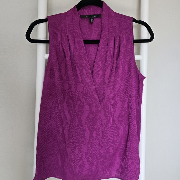White House Black Market Fuchsia Sleeveless Blouse - Picture 2 of 7